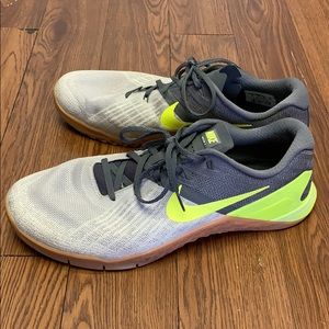 Men’s Nike Metcon Shoes - US 12